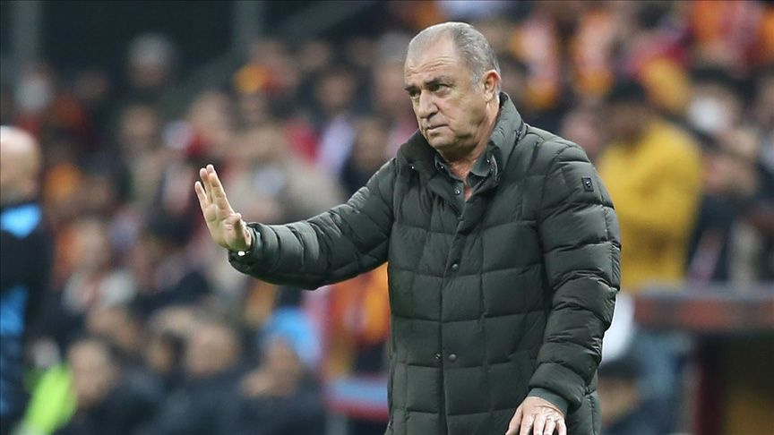 Fatih Terim'in yeni takımı herkesi şaşırttı! 'İmparator' sahalara geri dönüyor