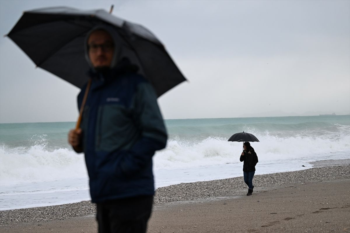 Meteoroloji birçok il için alarm verdi: Kar ve sağanak geliyor! İstanbul, Ankara, İzmir...