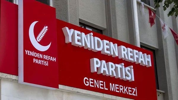 2025'in ilk anketinden bomba sonuçlar! İki parti arasında fark azaldı