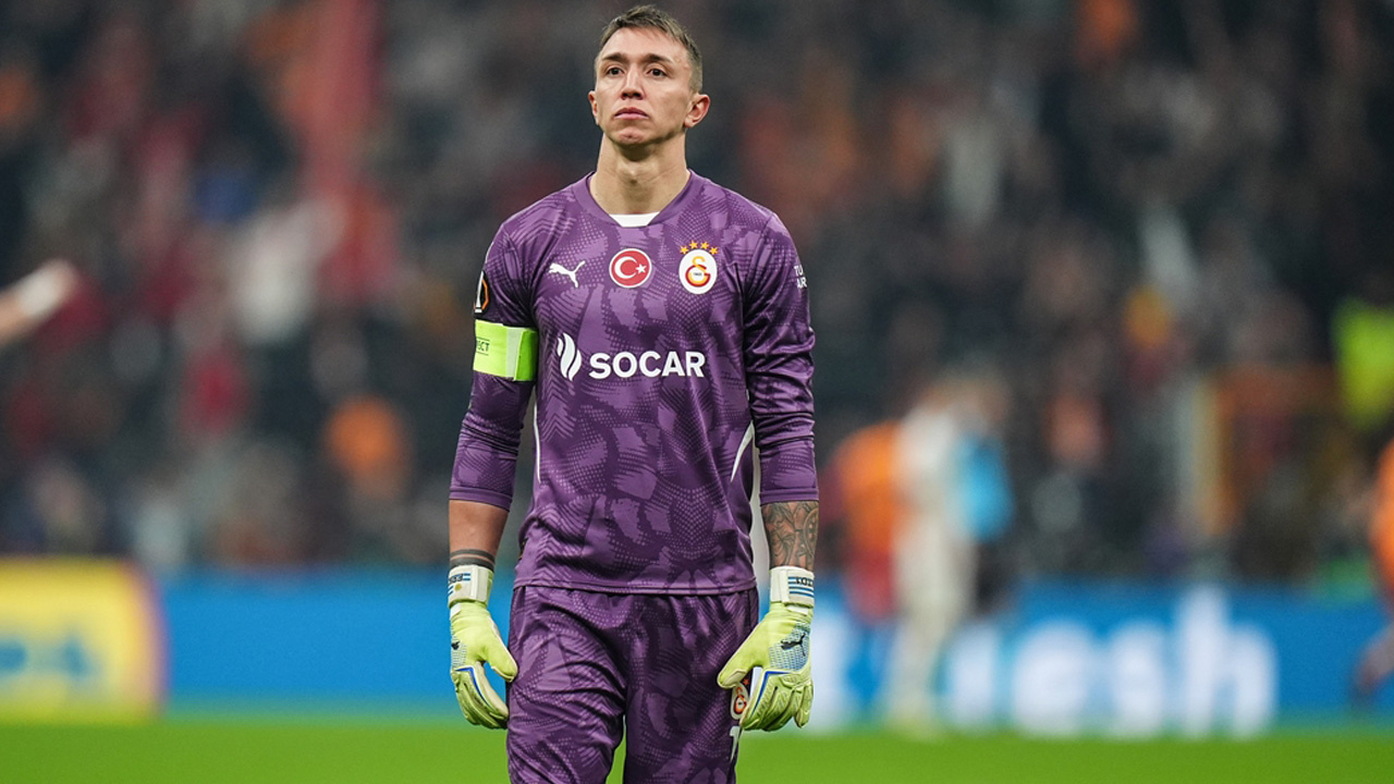 Fernando Muslera’dan maç sonu flaş hareket! Tribünlerden tepki görmüştü