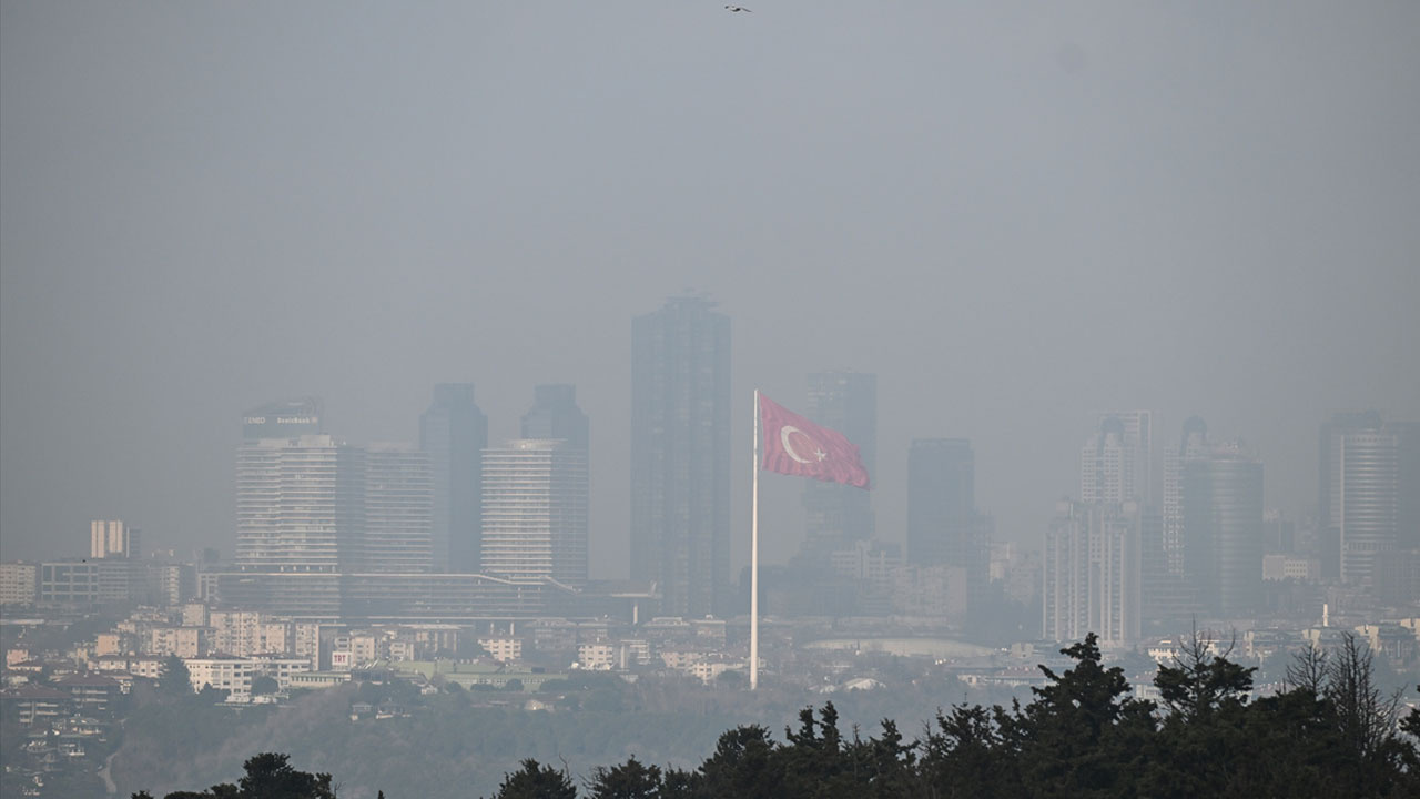 İstanbul'da hava kirliliğinin sebebi trafik! En temiz ve en kirli havaya sahip ilçelere bakın, işte hava kirliliği haritası