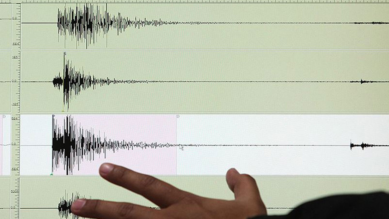 Deprem oldu! AFAD son depremin şiddetini duyurdu