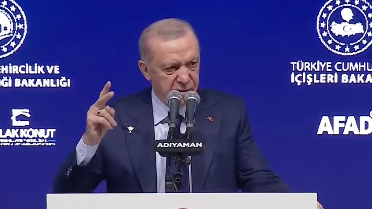 Cumhurbaşkanı Erdoğan: Deprem bölgesinde yılbaşına kadar 453 bin konut yapacağız