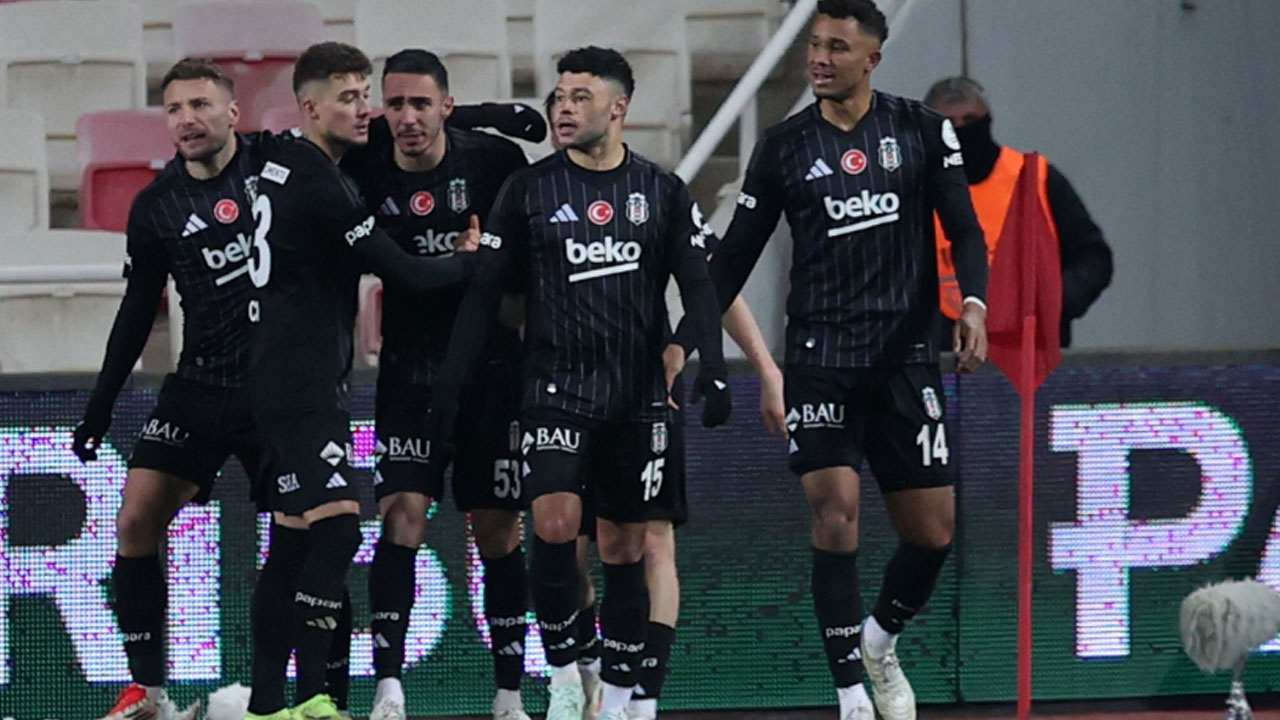 Beşiktaş, deplasmanda Sivasspor'u 2-0 mağlup etti