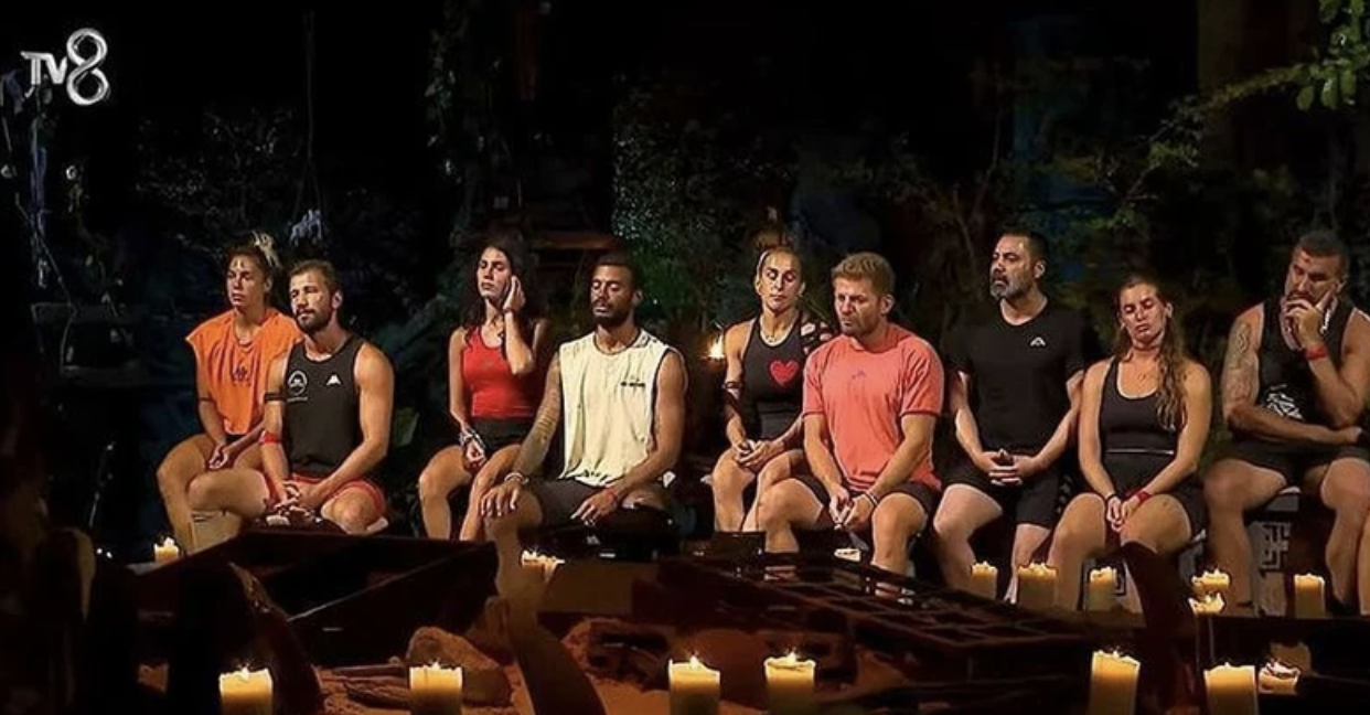 Survivor'da şok olay! Adaya yiyecek gömen yarışmacıyı Acun affetmedi: Suçunu inkar edince...