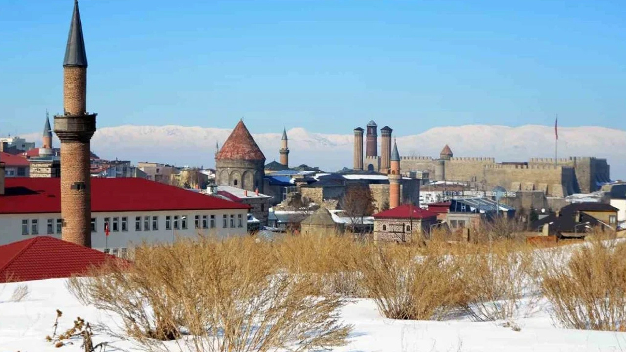 Erzurum’da hava sıcaklığı -26’ya düştü