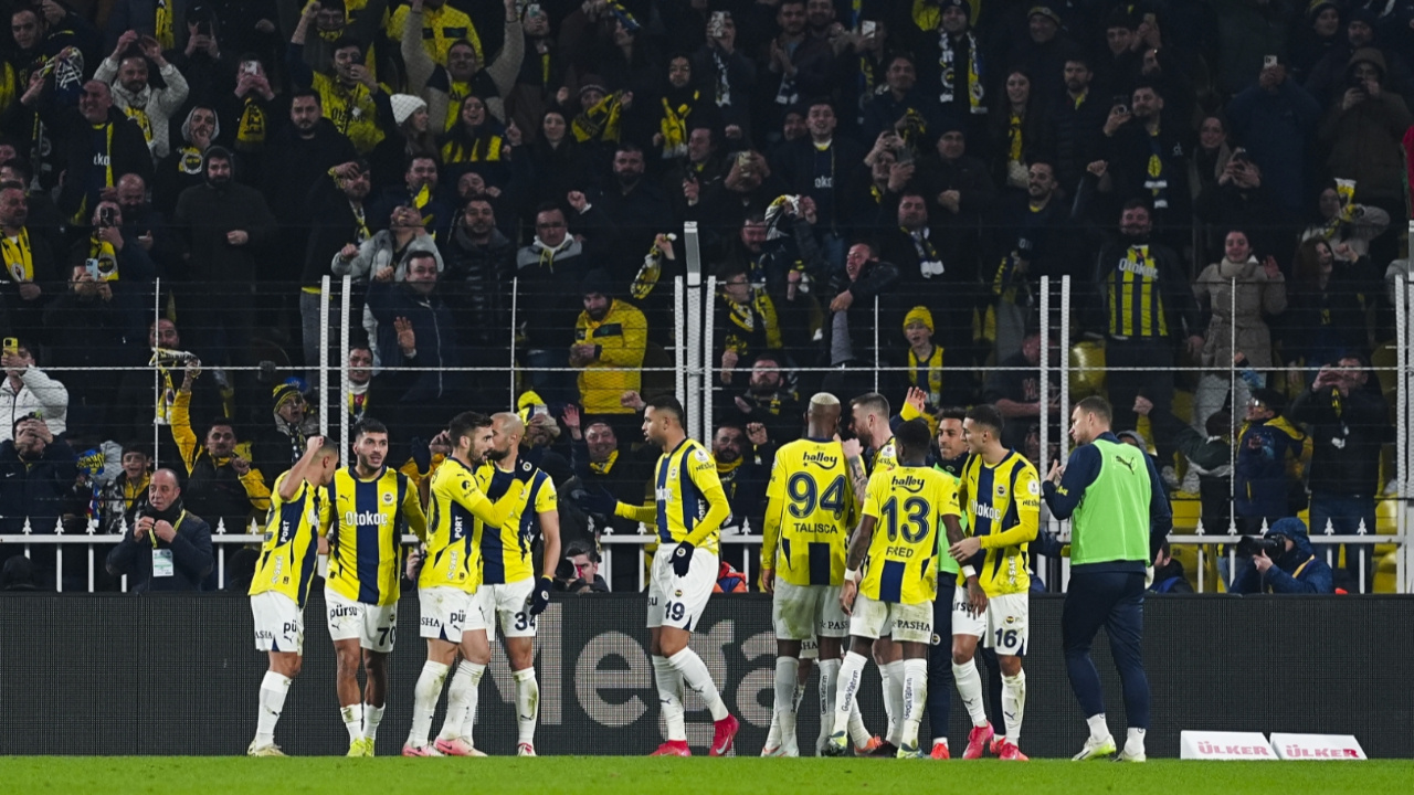 Fenerbahçe 3 puanı 3 golle aldı