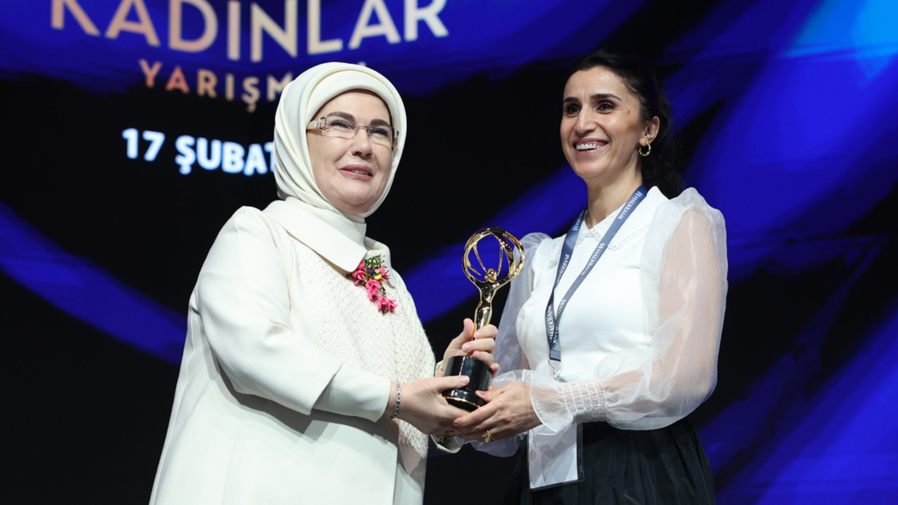 Emine Erdoğan, "Halkbank Üreten Kadınlar Yarışması Ödül Töreni"nde konuştu