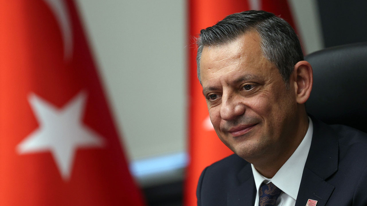 Kurultay soruşturması! CHP lideri Özgür Özel'den açıklama