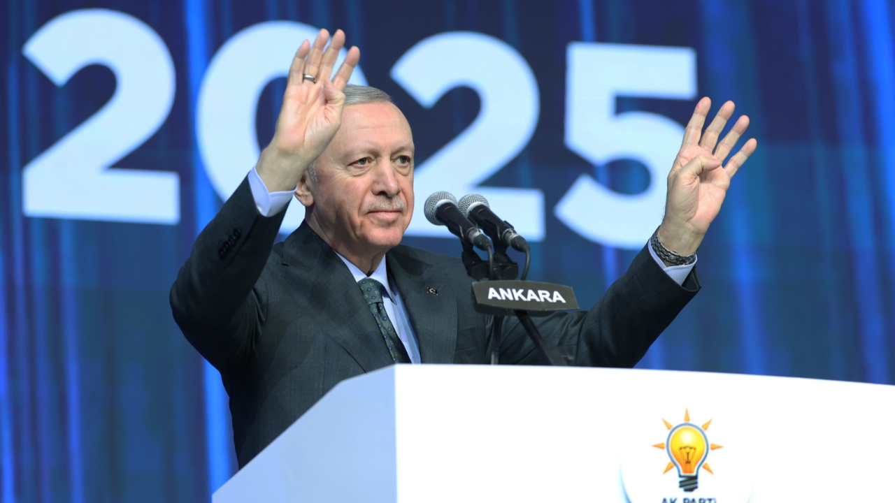 İşte AK Parti'nin yeni MYK listesi
