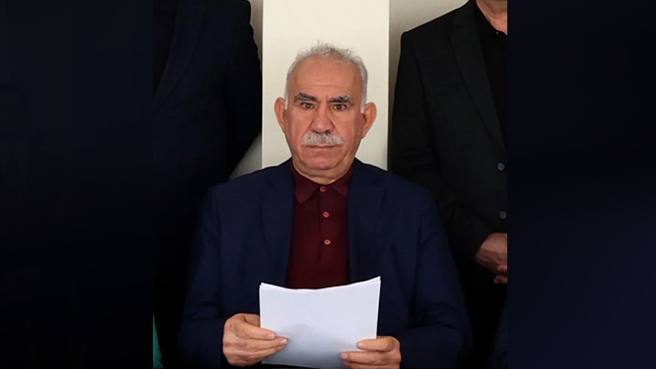 DEM Parti heyeti Öcalan'ın mesajı okudu: "PKK kendisini feshetmelidir!"
