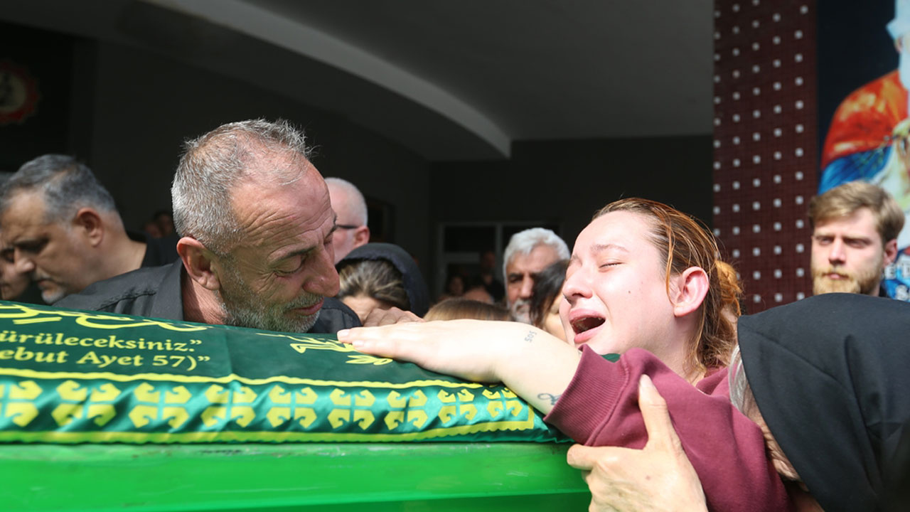 2 ay önce evlenmişti! Sevcan'ın cenazesi Hatay'da defnedildi, gözyaşları durmadı