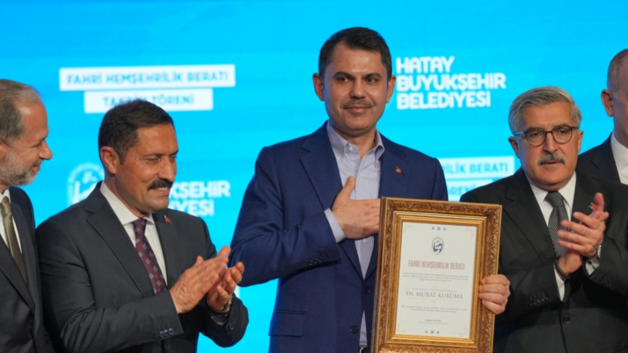 Bakan Kurum’a Hatay’dan hemşehrilik beratı