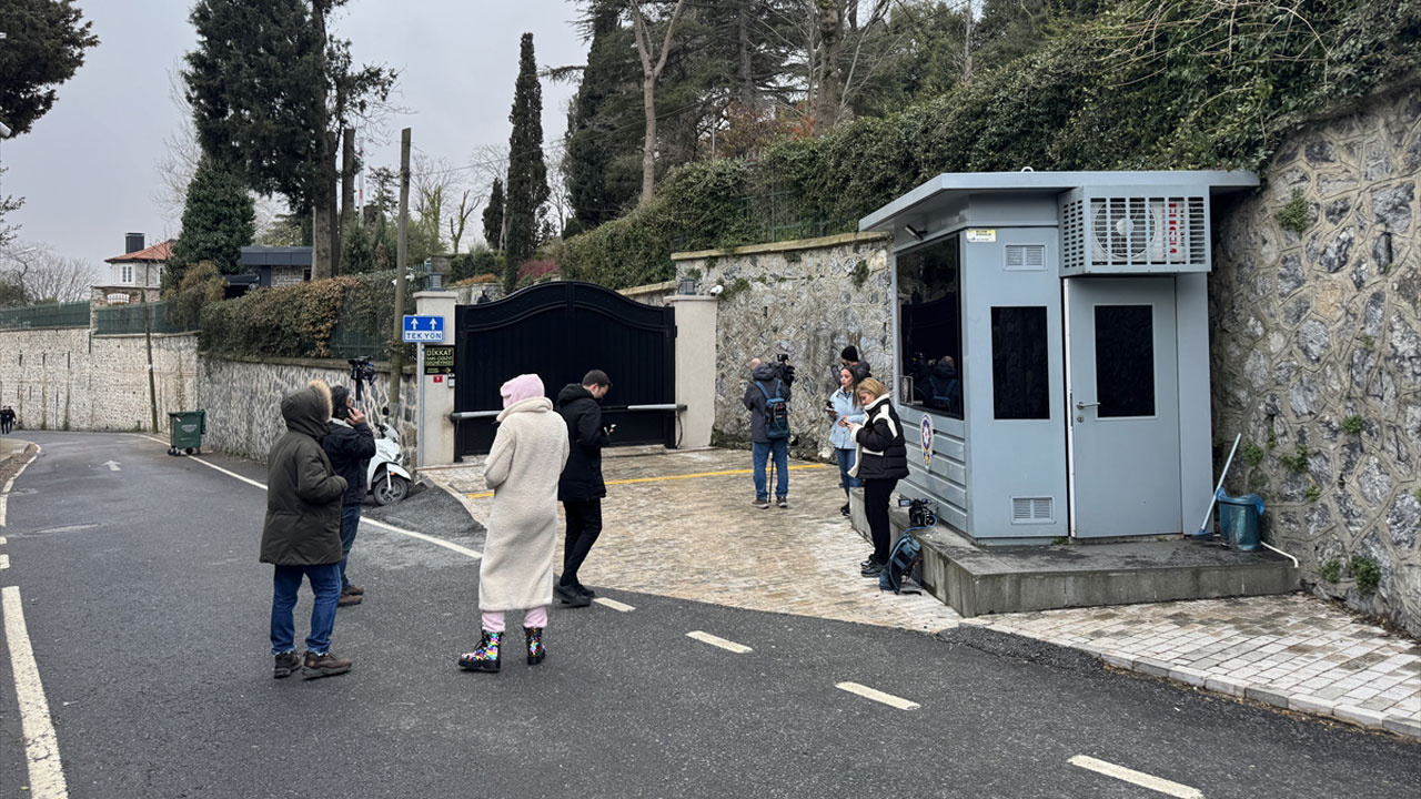 İBB'ye yolsuzluk ve kent uzlaşısı operasyonu Ekrem İmamoğlu ile birlikte 100 gözaltı kararı
