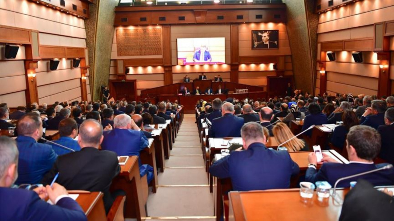 İstanbul Valiliği: Belediye meclisleri 26 Mart'ta toplanacak