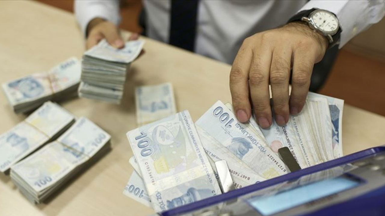 Bayram ikramiyeleri hesaplara yatırılıyor! SGK tarihleri duyurdu