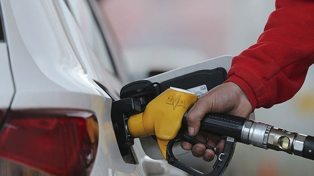 Acele edin depoları doldurun tabela değişiyor! Benzin ve motorine zam geliyor