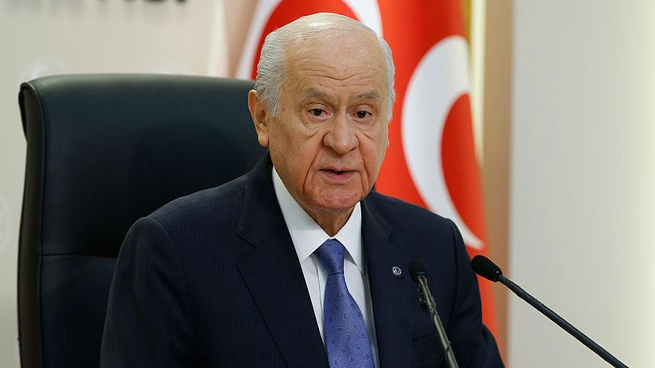 Devlet Bahçeli entübe edildi iddiasıyla ilgili peş peşe iki açıklama