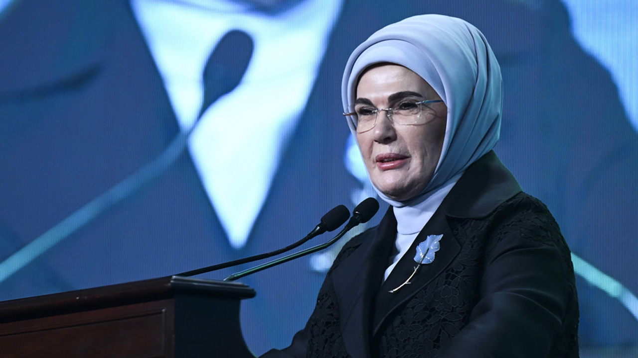 Emine Erdoğan'dan Kadir Gecesi mesajı