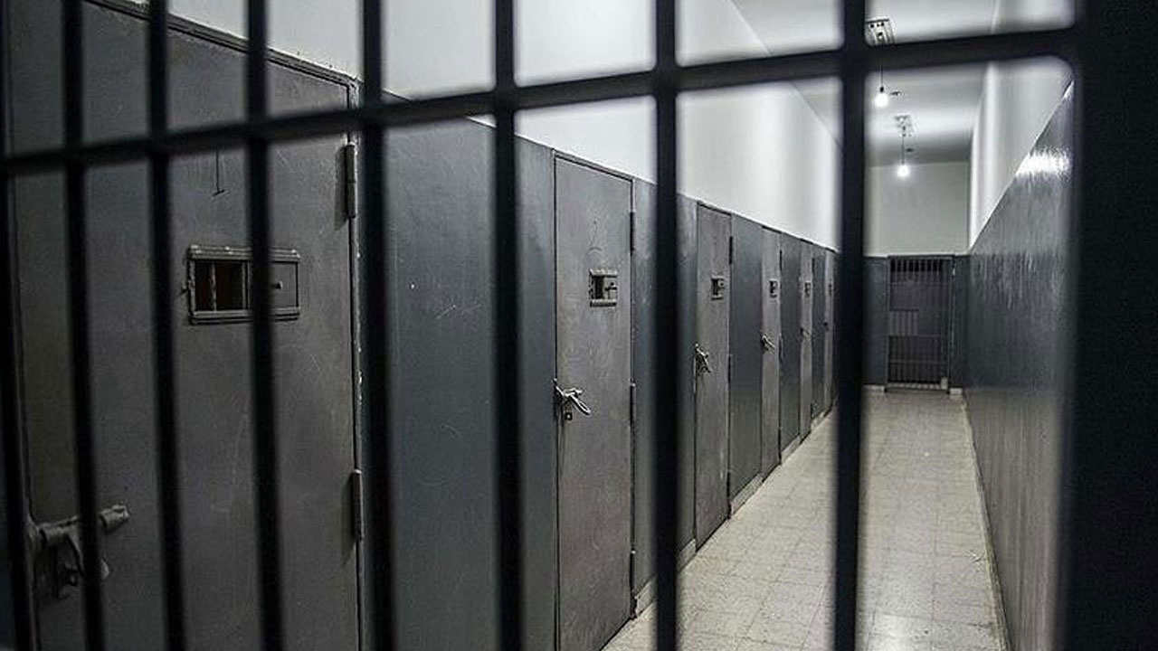İsrail 30 Filistinli mahkumu serbest bıraktı