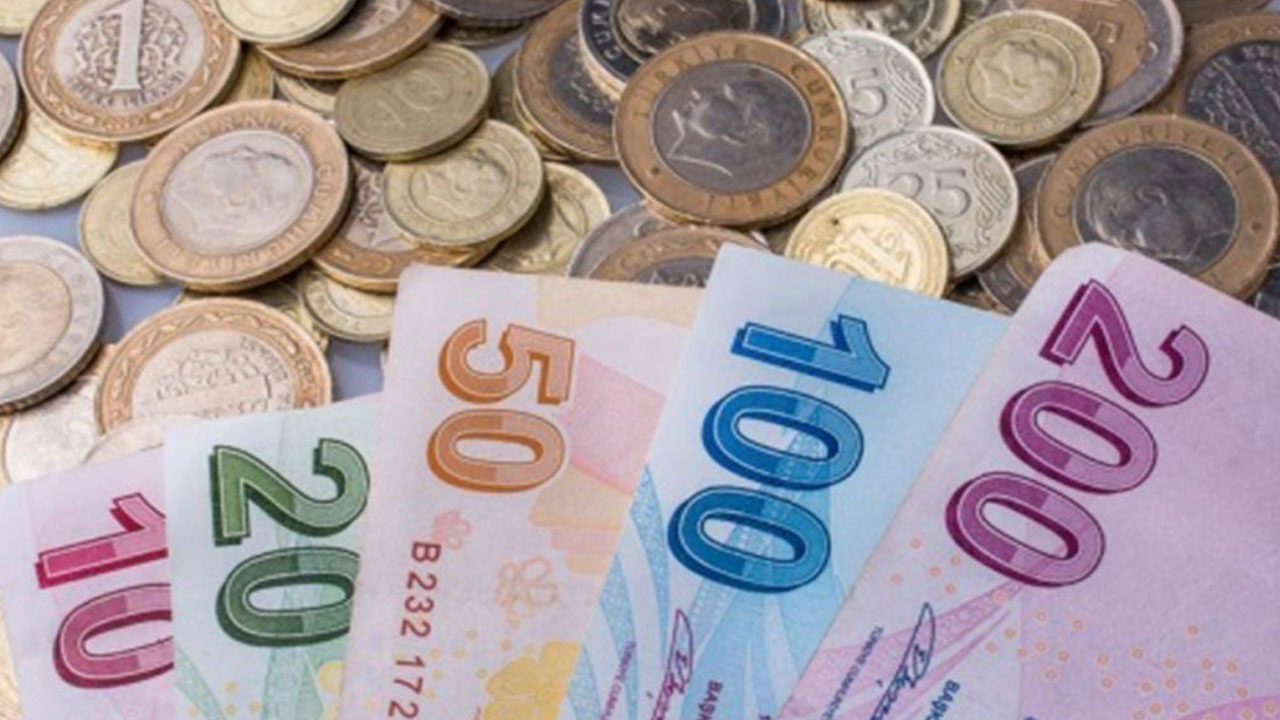 Bayram ikramiyesi 4 bin lira oldu Resmi Gazete'de yayımlandı! Emeklinin 1.000 liralık farkı ne zaman yatacak?