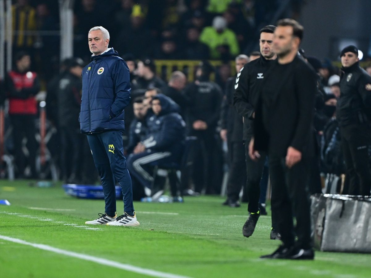 Okan Buruk'un burnunu sıkmıştı! Meğer Mourinho bu yüzden çıldırmış: "Good game"