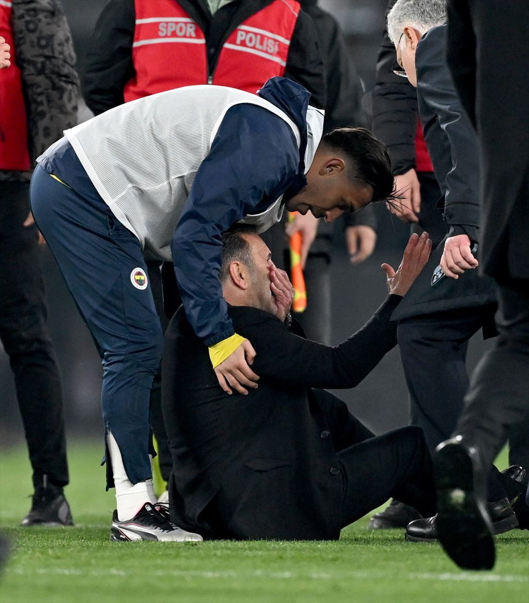 Okan Buruk'un burnunu sıkmıştı! Meğer Mourinho bu yüzden çıldırmış: "Good game"