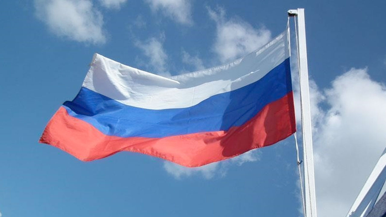 Rusya, Ukrayna'ya ait F-16 savaş uçağını düşürdüğünü duyurdu