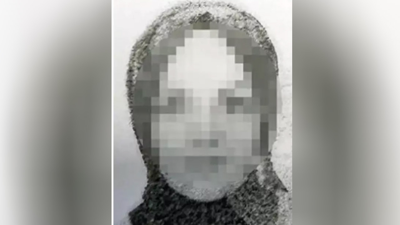 "Üzerinde büyü var" diyerek kandırdı, iç çamaşırlı fotoğraflarını istedi! Sahte medyum kadına kabusu yaşattı