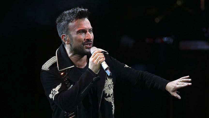 Tarkan'ı yıkan ölüm! Annesi Neşe Tevetoğlu hayatını kaybetti