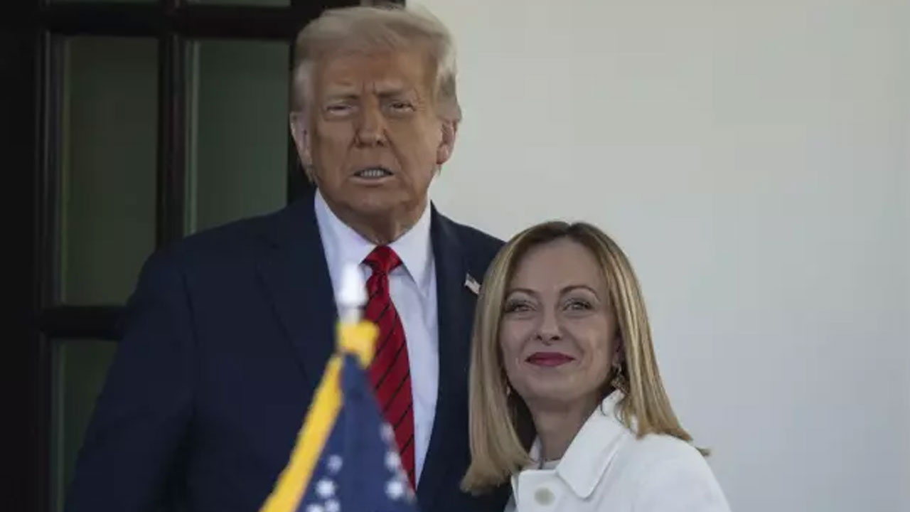 Trump'tan ticaret savaşında yumuşama sinyali: AB ve Çin ile anlaşacağız