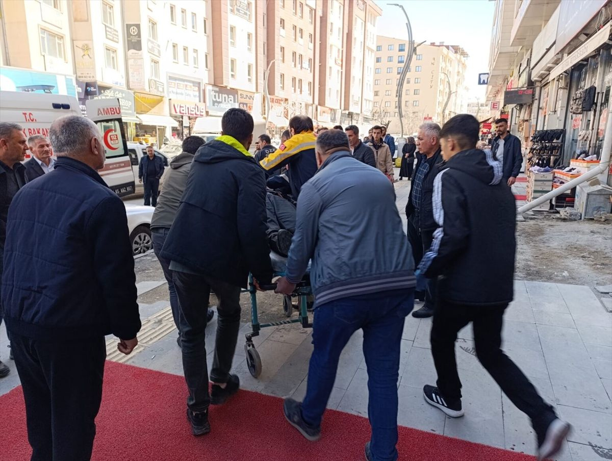 Van'da iş yerine silahlı saldırı! Ölü ve yaralılar var