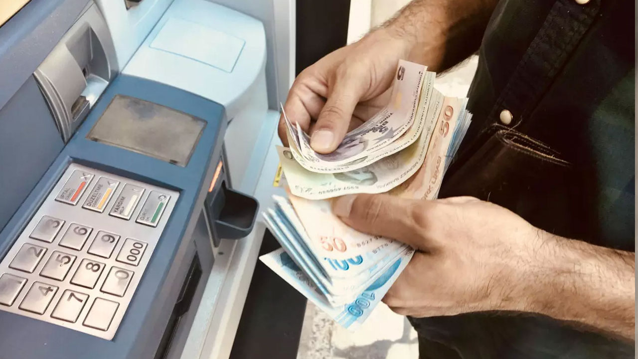 Emekli Temmuz 2025 zammı tahminlerden yüksek olacak memur enflasyon farkı arttı