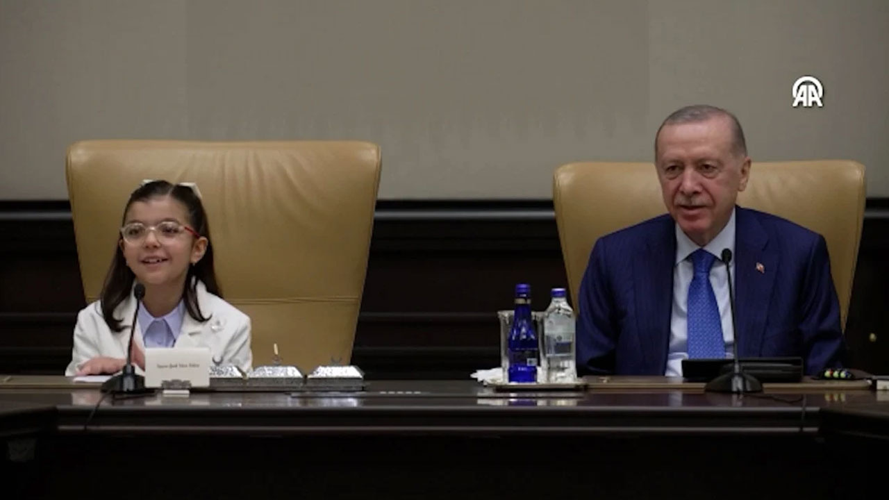 Cumhurbaşkanı Erdoğan, çocukları kabul etti