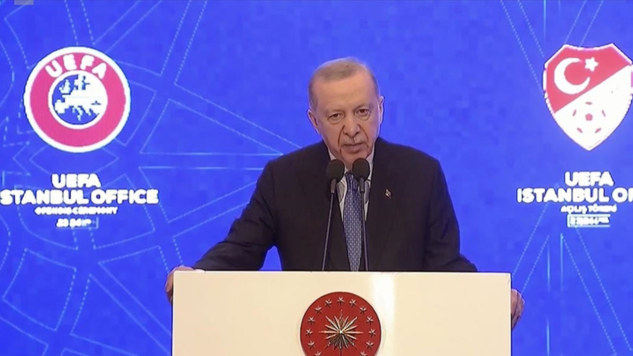 Cumhurbaşkanı Erdoğan: Deprem günlük siyasete alet edilemez