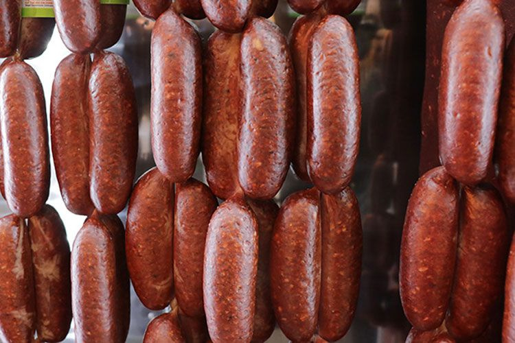 Sucuğa neler katmışlar neler! Bakanlık marketlerde satılan 8 markayı ifşa etti