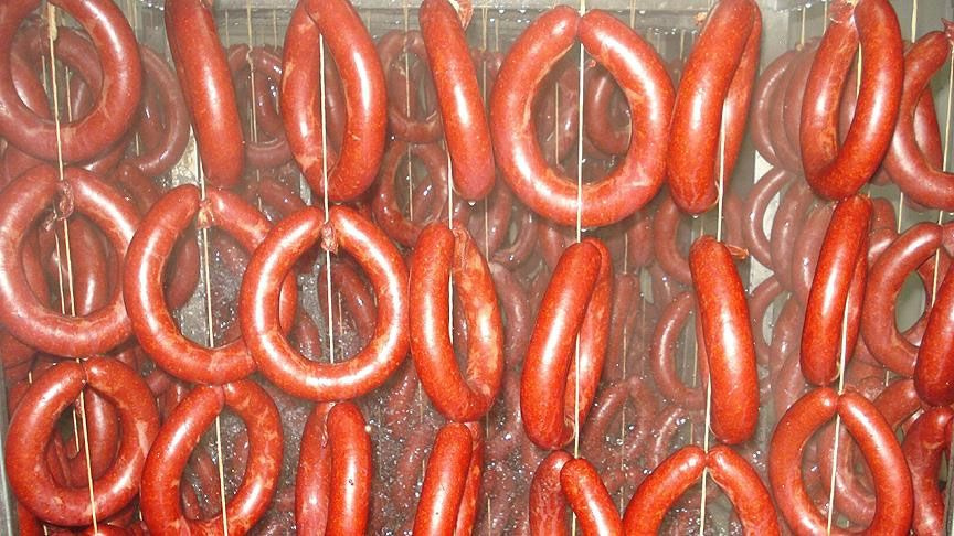 Sucuğa neler katmışlar neler! Bakanlık marketlerde satılan 8 markayı ifşa etti