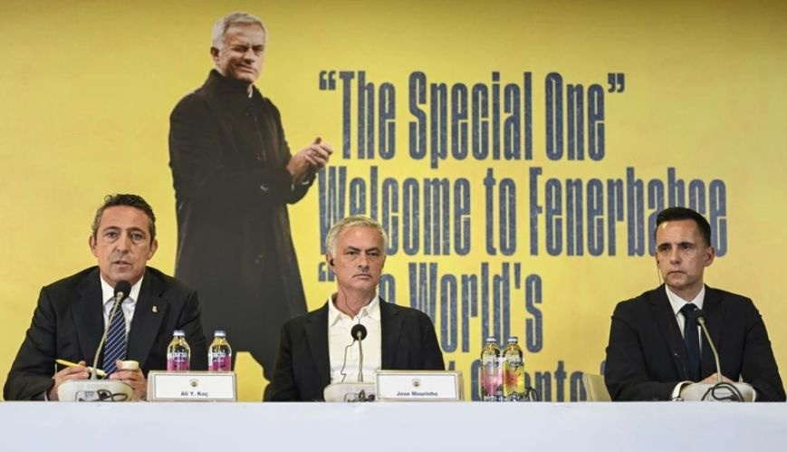 Fenerbahçe'de Mourinho operasyonu: 8 isimle yollar ayrılıyor