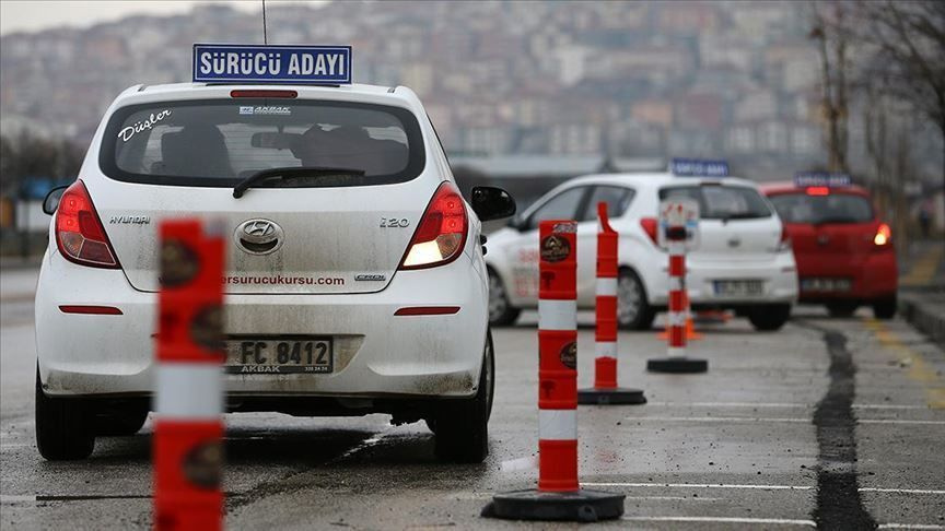 Bunları yapanların ehliyeti iptal edilecek! Tarih netleşti, başlıyor