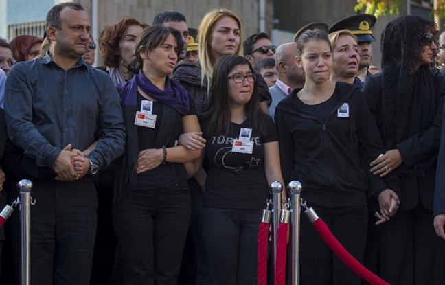 Acılı annenin feryatları yürek dağladı! - Resim: 0