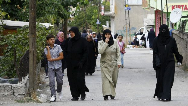 AP Raportörü: Erdoğan'a seçim hediyesi vermeyelim - Resim: 1