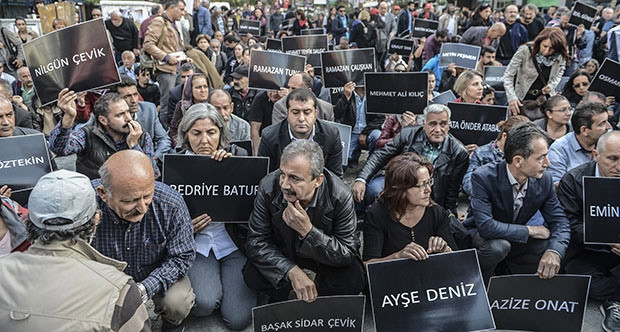 Ankara Tren Garı'nda 10.04 eylemi! - Resim: 0