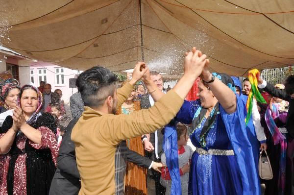 hakkaride trabzonlu imama düğün