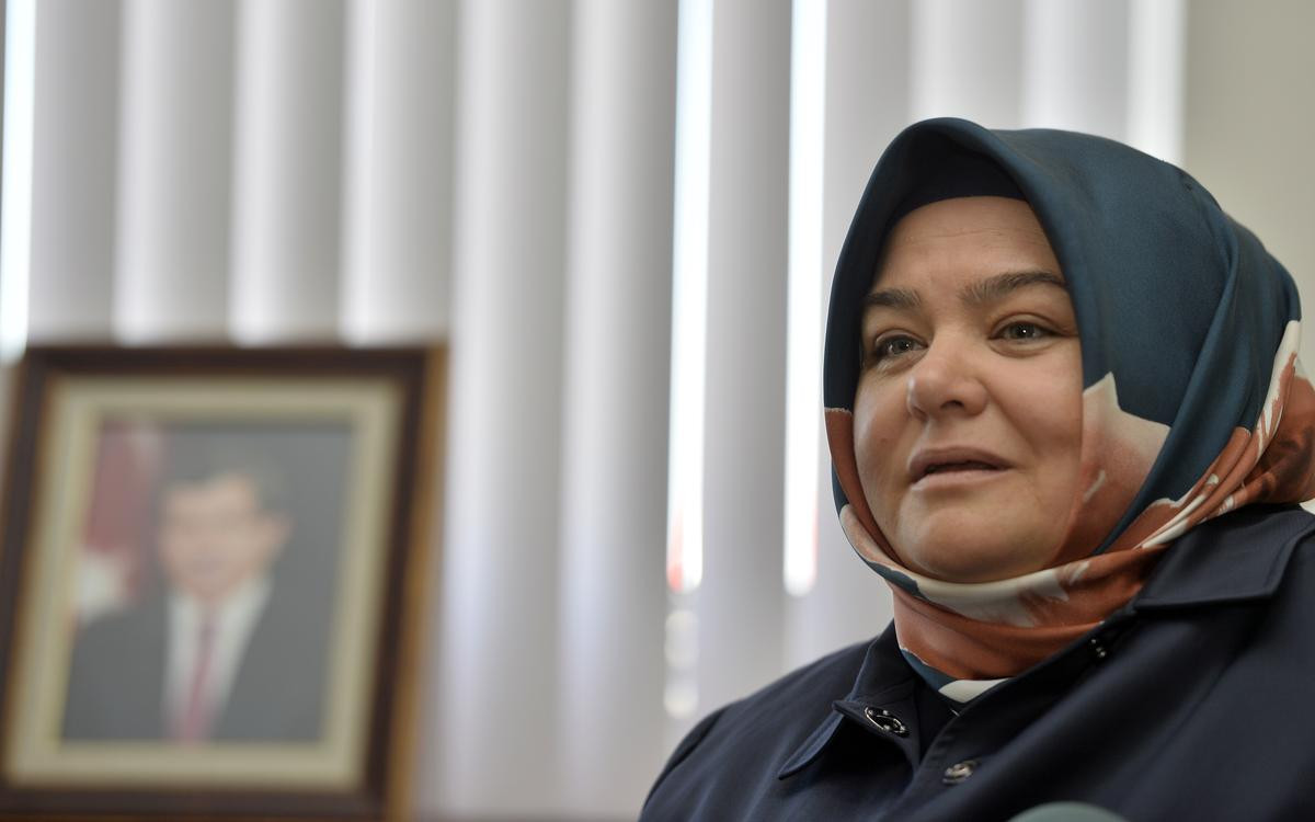 Vali ve bakanın görüşmesinde dikkat çeken ayrıntı - Resim: 0