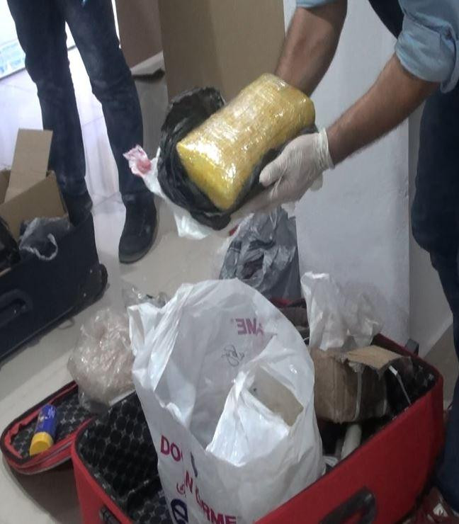 Katliam faillerinin deposundan çıkanlar şoke etti! - Resim: 4