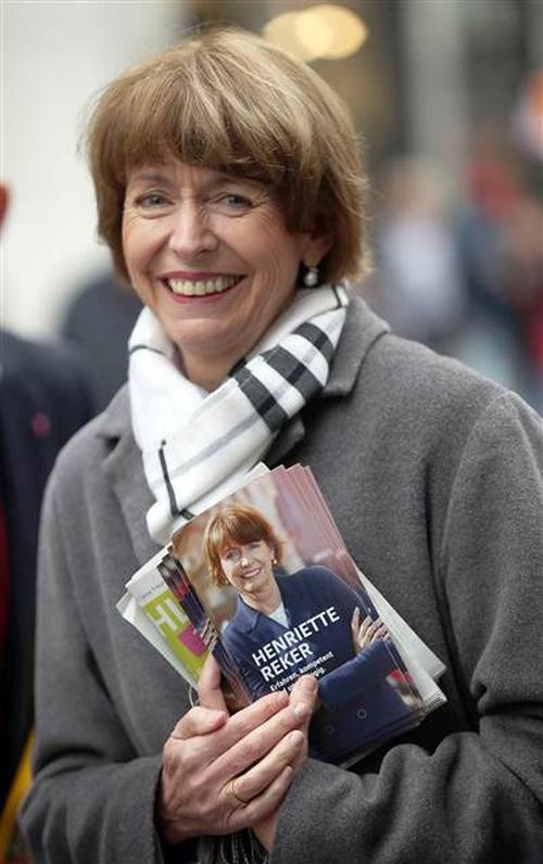 Bıçaklanan aday başkan seçildi! - Resim: 1