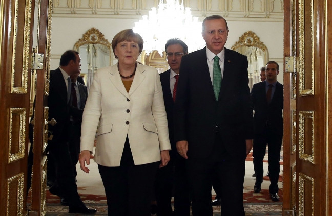 Merkel'den Erdoğan'a AB müjdesi! - Resim: 0