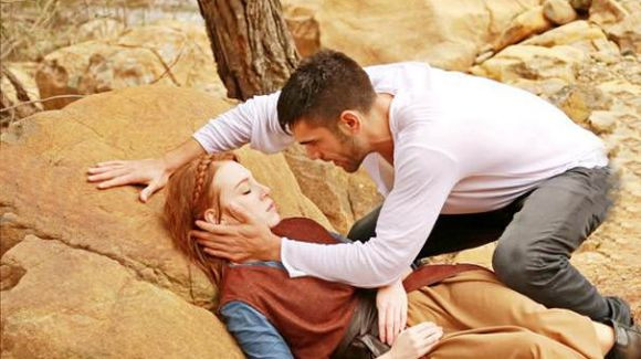 Elçin Sangu'nun dizisi bitince davalık oldu - Resim: 0