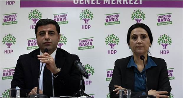 HDP Eş Genel Başkanları Selahattin Demirtaş ve Figen Yüksekdağ