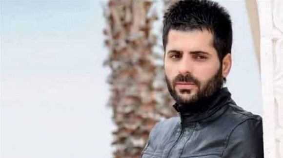 Korkunç olay! Genç şarkıcı sahnede öldürüldü - Resim: 0